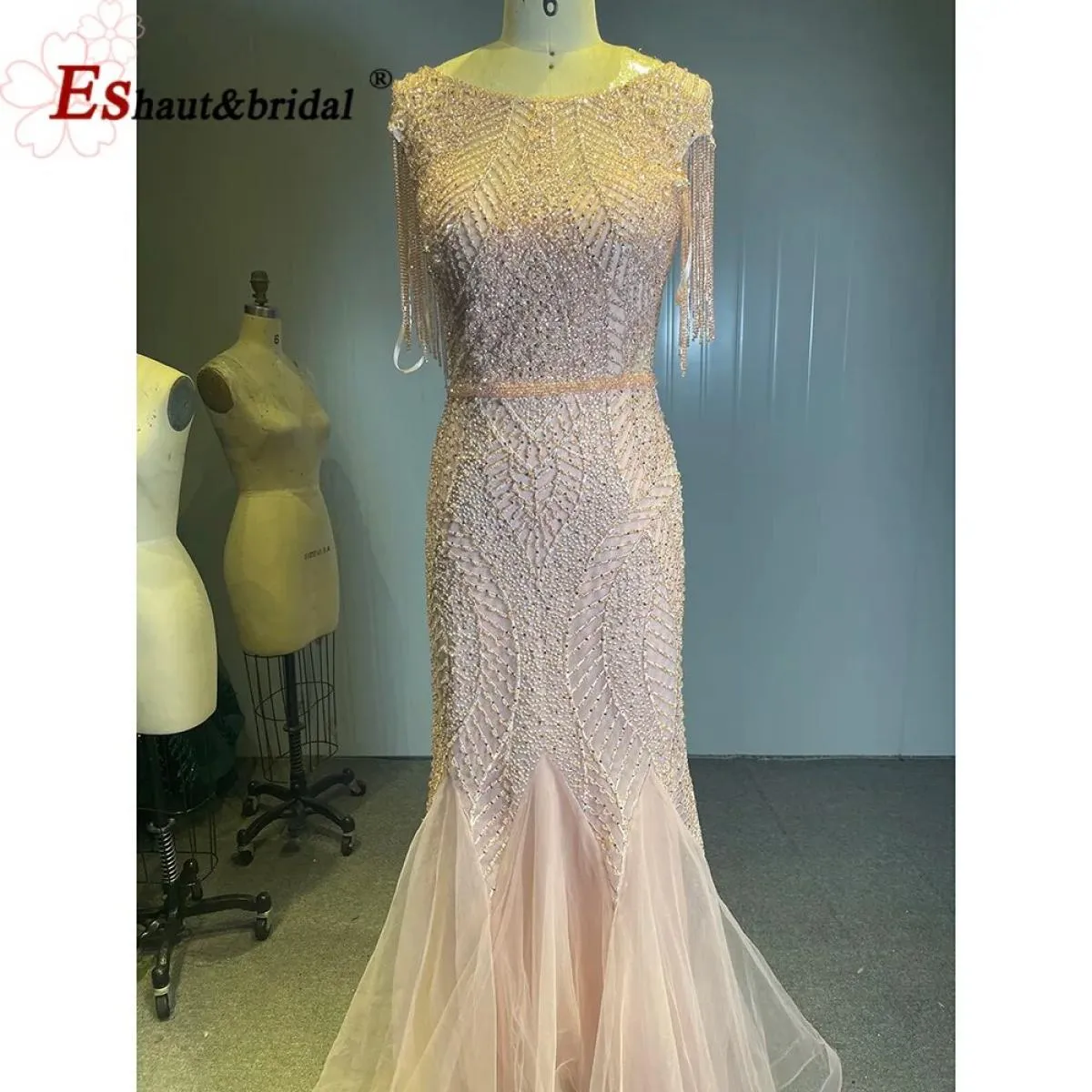 Abito da sera da sera elegante a sirena Dubai in pizzo per donna 2022 O collo maniche a mantella abito da ballo formale in crist