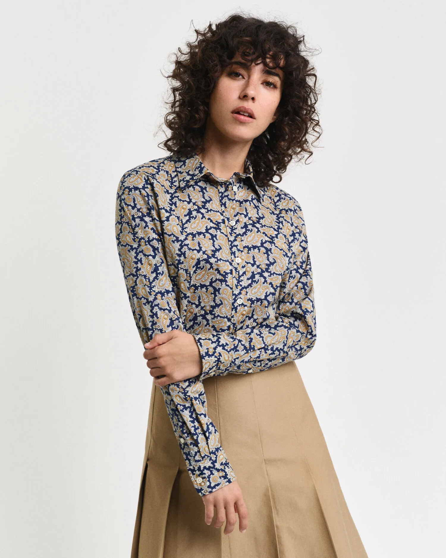 Camicia in voile di cotone con motivo cachemire regular fit    