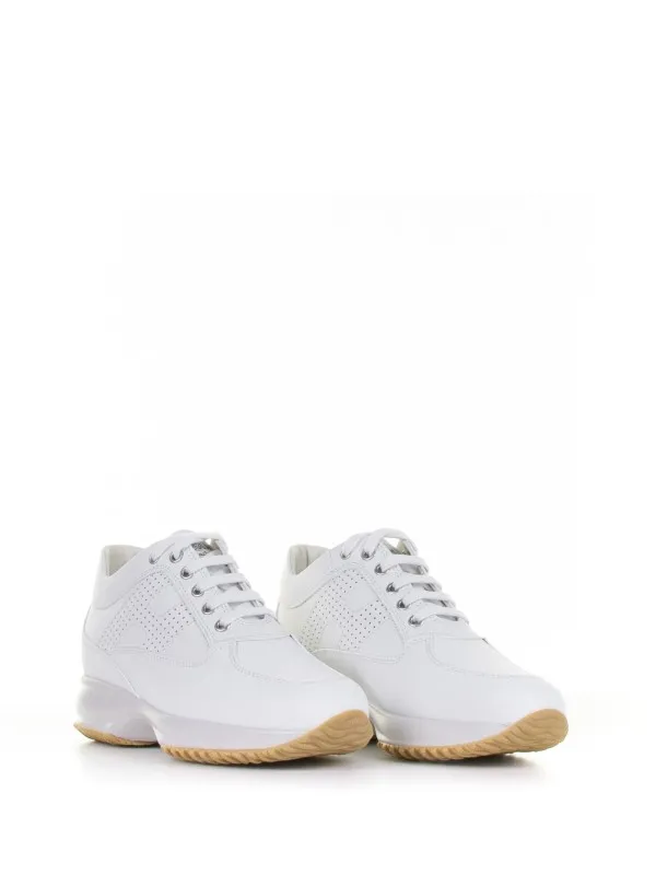 Sneakers Interactive white